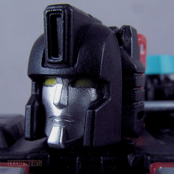 Deluxe Perceptor Convex   TFormers Titans Return Wave 4 Gallery 067 (67 of 185)